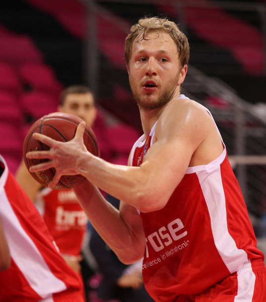 阿斯报不仅 阿斯报不仅