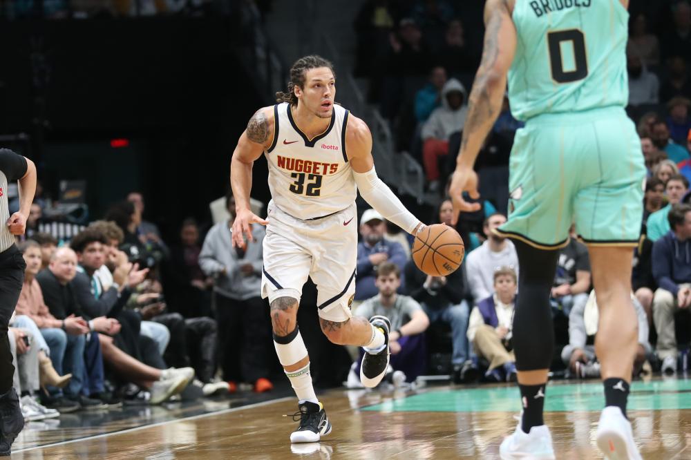 罗那足球俱 罗那足球俱